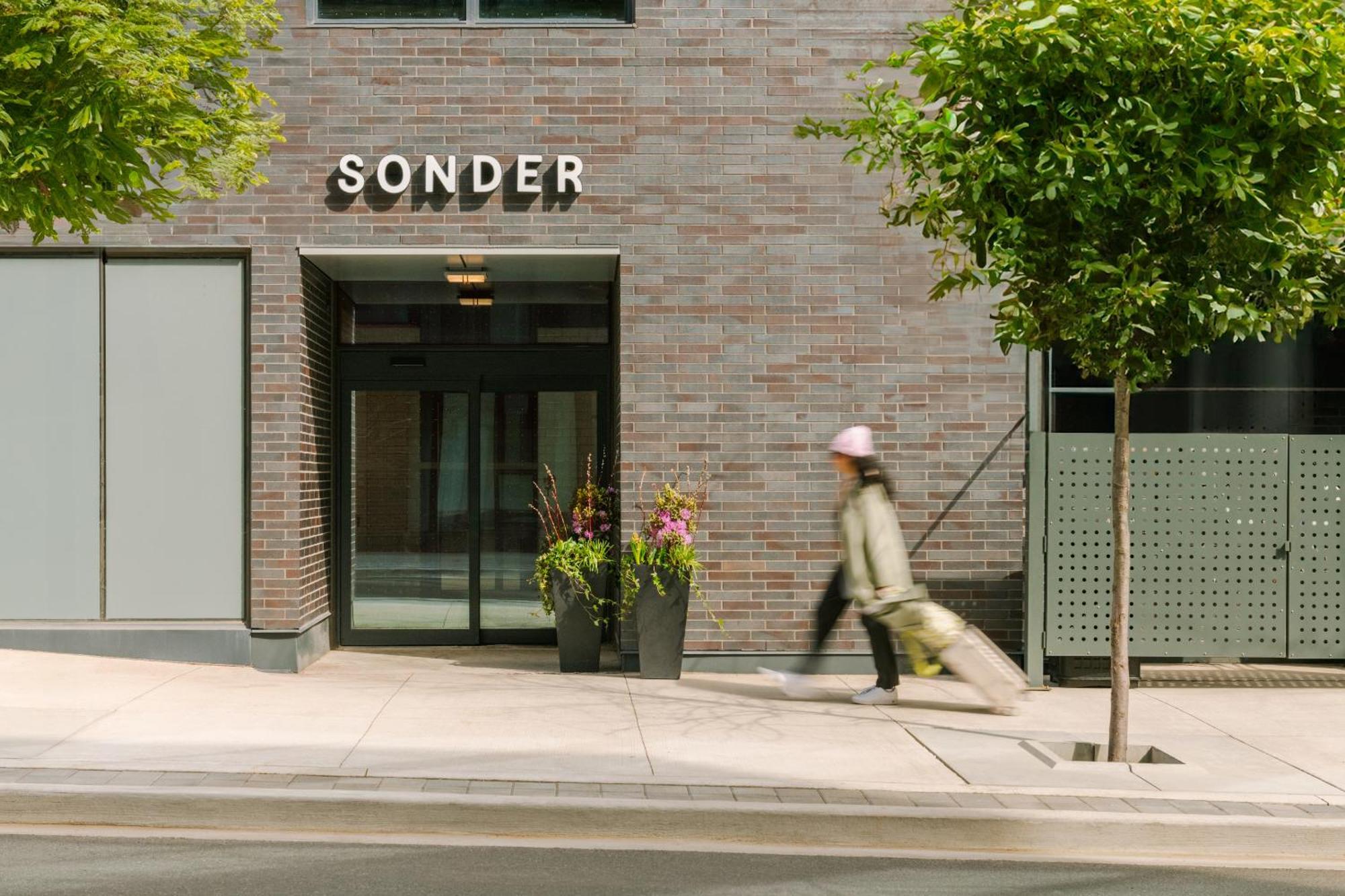 Sonder At Artesa Hotell Toronto Eksteriør bilde